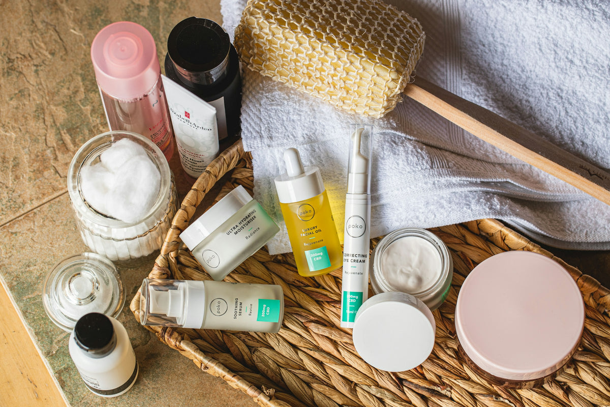 eshu.site hero banner skincare flatlay